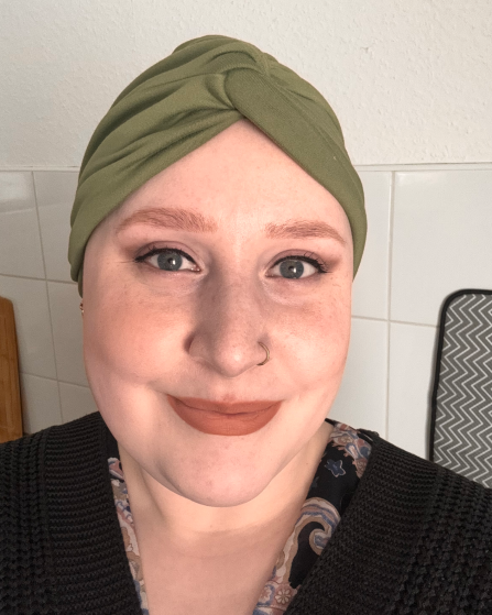 Jennifer nach dem Kosmetikseminar